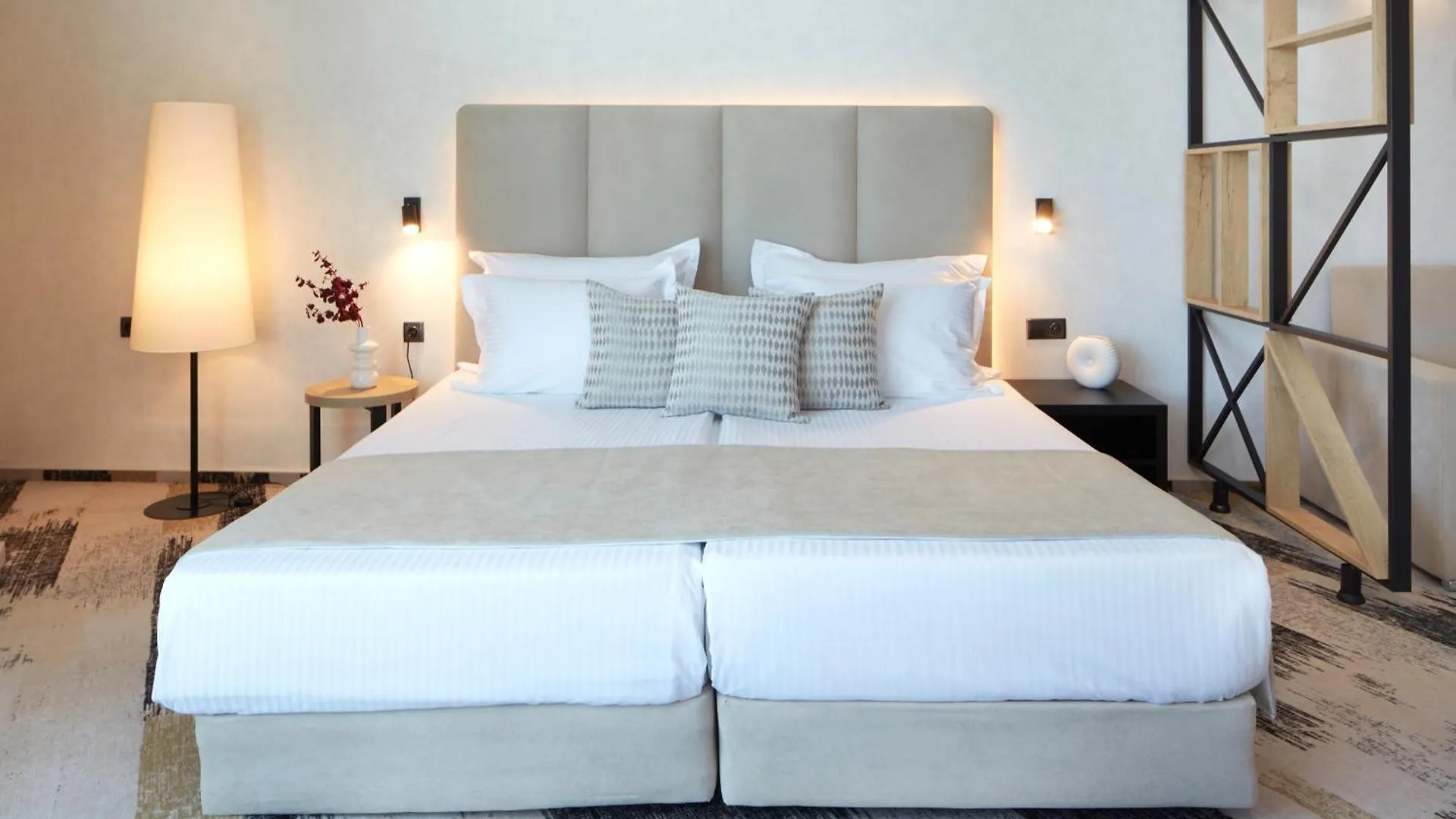 Hotel Marvel All Inclusive - Fully Renovated Free Beach Access 阳光海滩