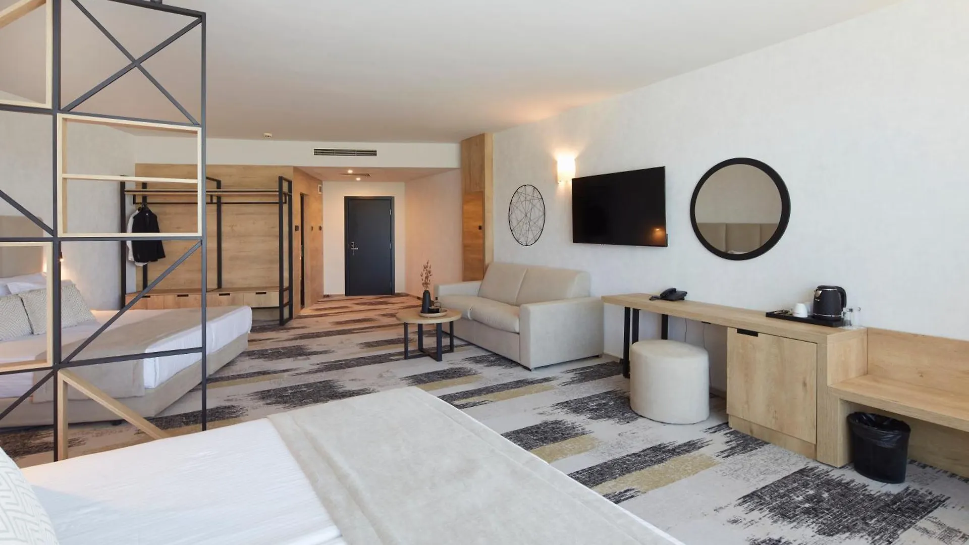 Hotel Marvel All Inclusive - Fully Renovated Free Beach Access 阳光海滩