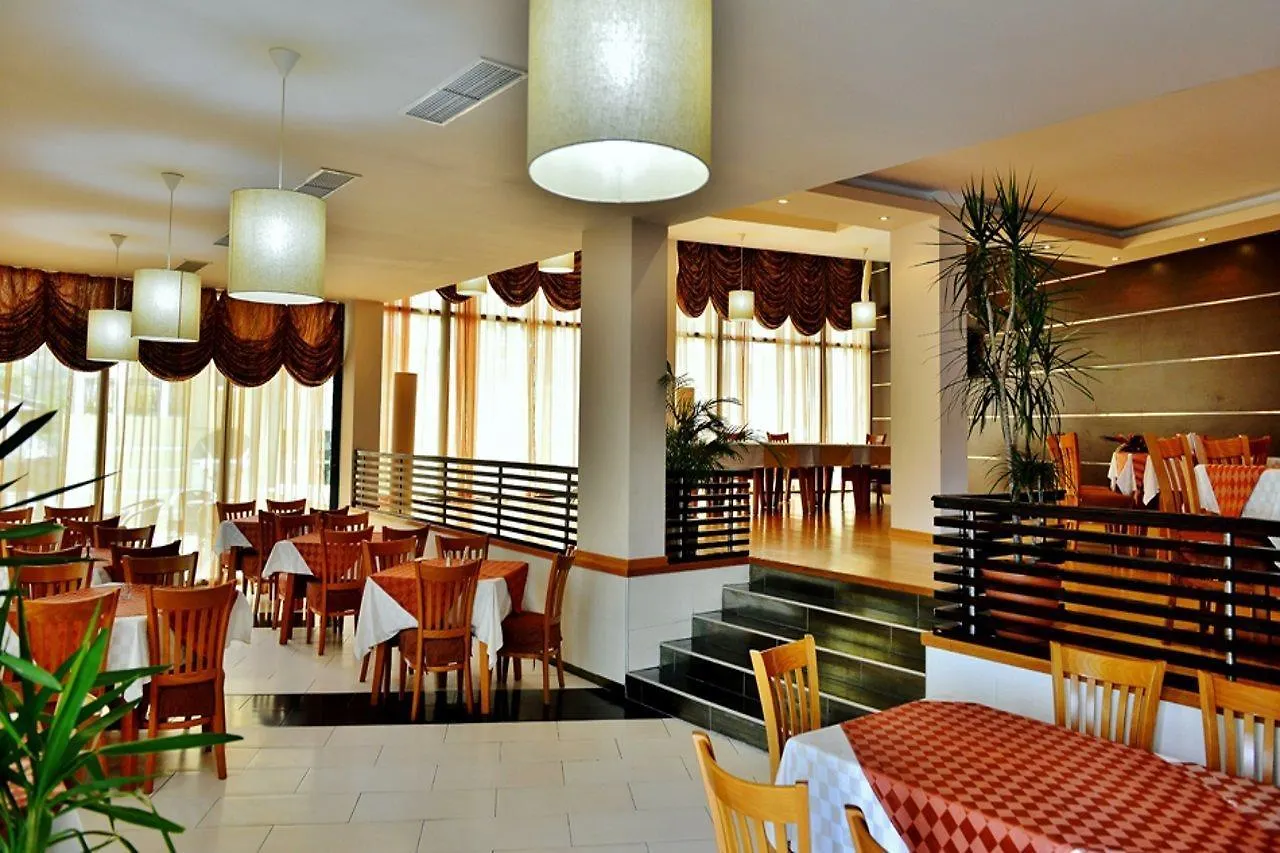 Hotel Marvel All Inclusive - Fully Renovated Free Beach Access 阳光海滩