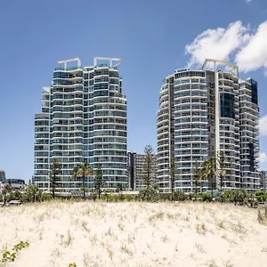 Reflections Tower Two Resort Gold Coast
