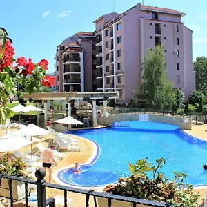 Hills - Official Apart Otel