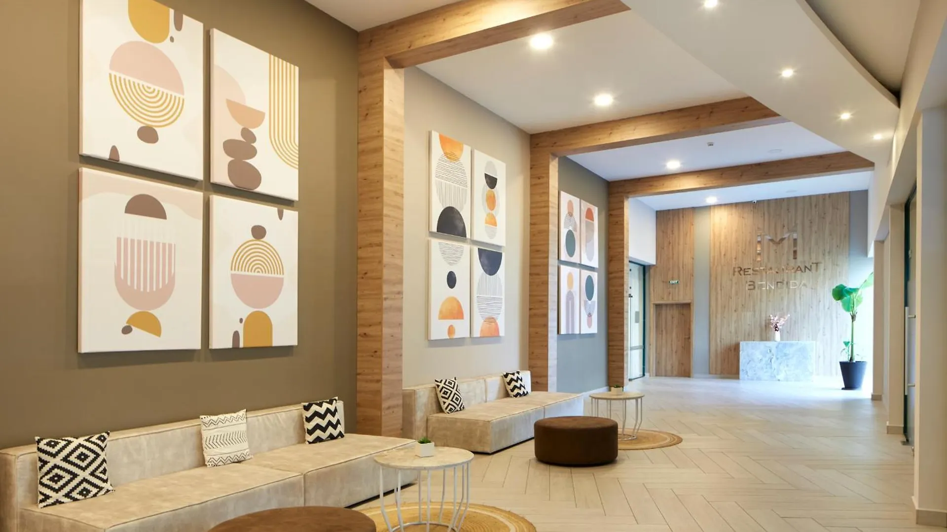 סאני ביץ' Hotel Marvel All Inclusive - Fully Renovated Free Beach Access