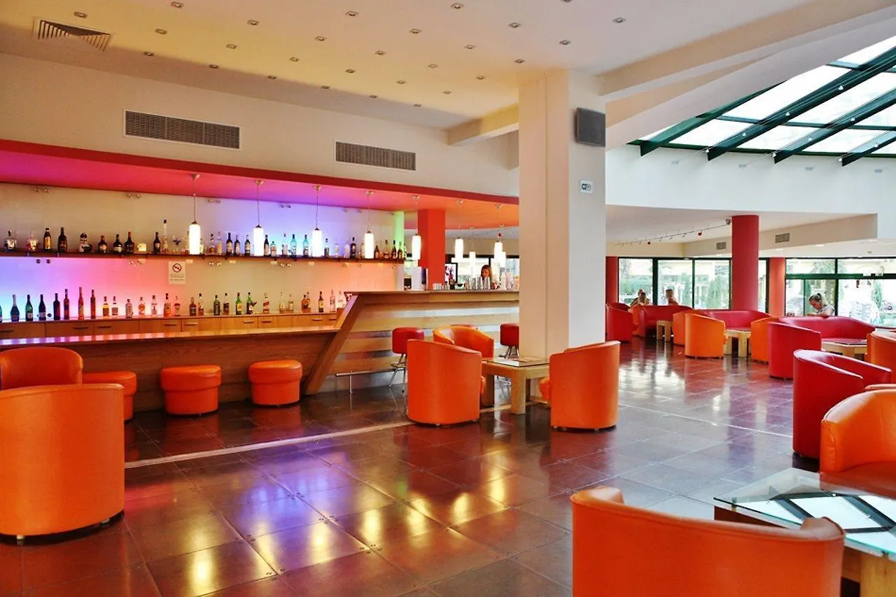 ****  Hotel Marvel All Inclusive - Fully Renovated Free Beach Access 阳光海滩 保加利亚